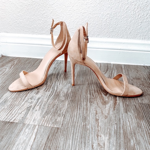 Express Shoes - Tan Heels